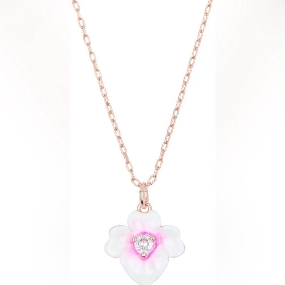 Kate Spade ♠️ Precious Pansy Mini Pendant
Necklace in Box NWT MSRP: $ 68.00